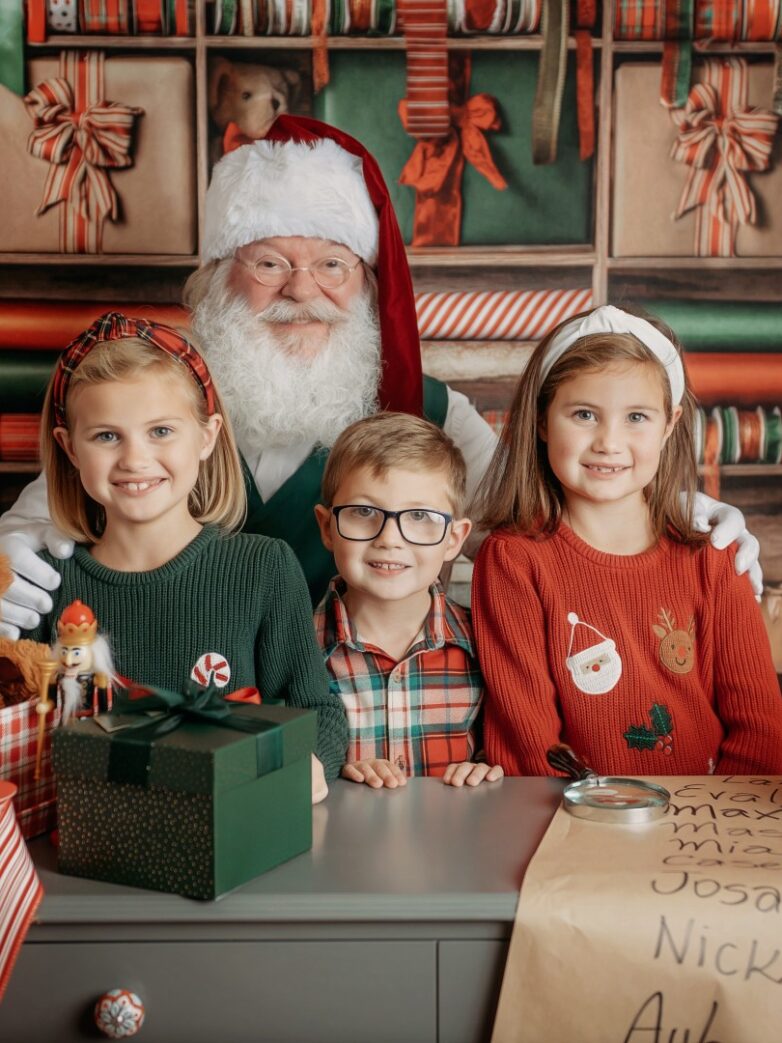 What to Wear for Your Santa Experience Session in Bel Air, Maryland