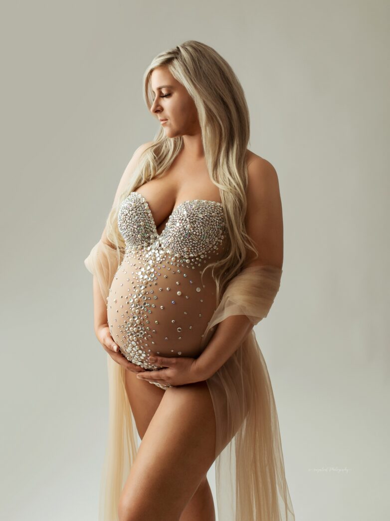 Harford county maternity photographer