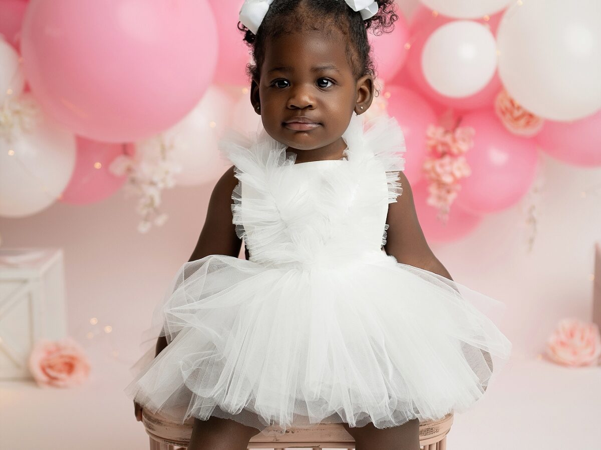 A Sweet and Simple Cake Smash Session in Bel Air, Maryland