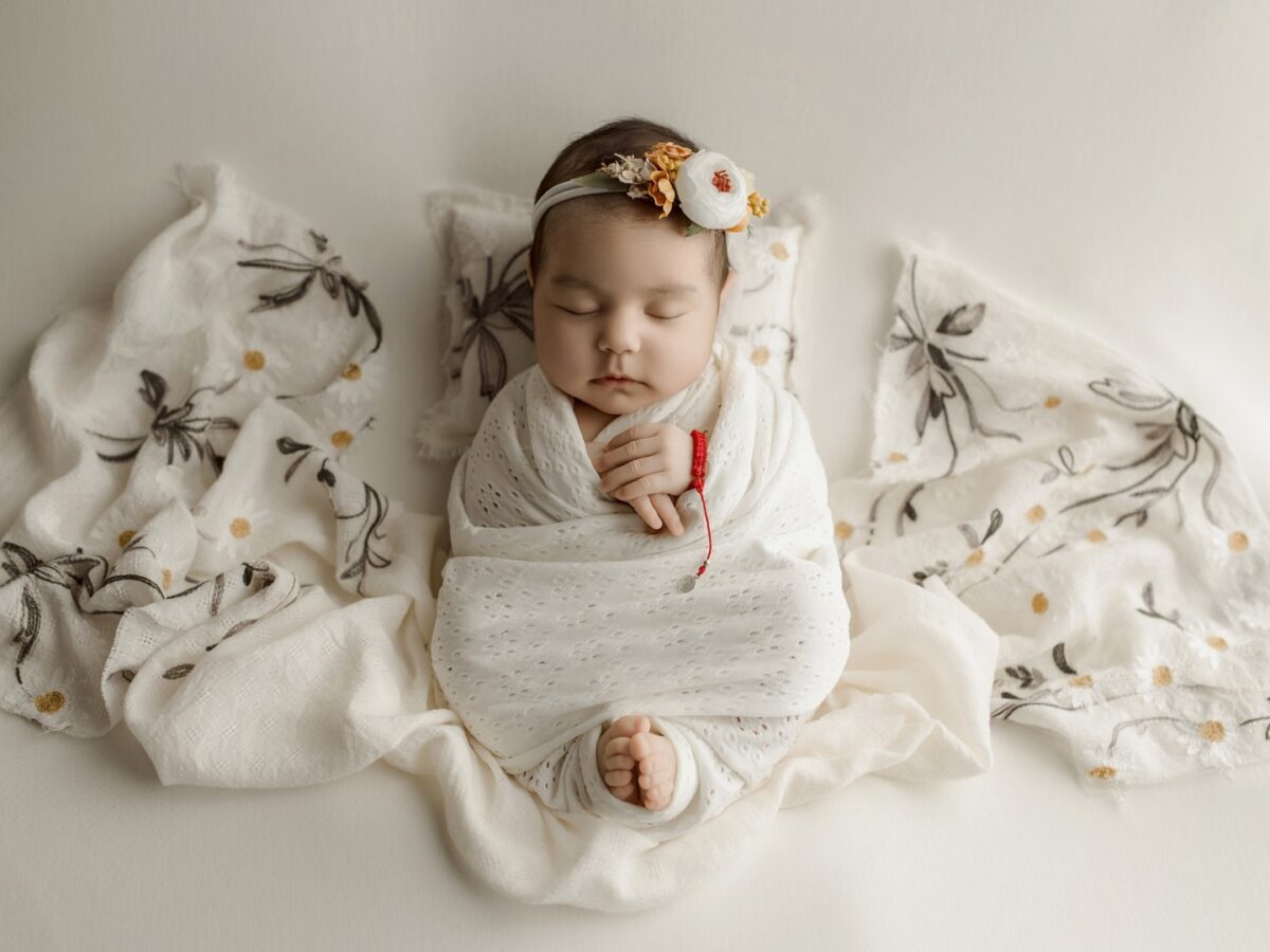 Wrapped Newborn Session | A Simple, Sweet Mini Session for Your New Baby