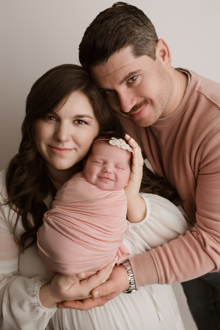 Baltimore family newborn session Sugarloaf Photography Bel Air Maryland