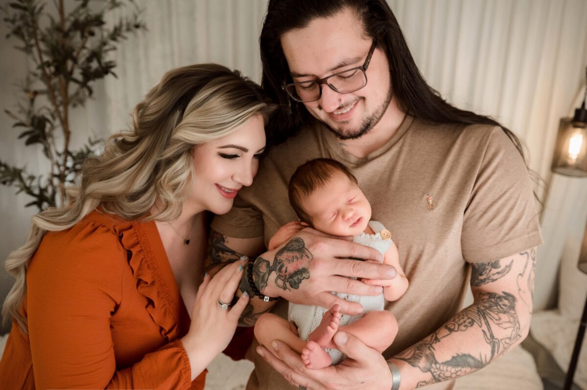 family portraits harford county newborn session