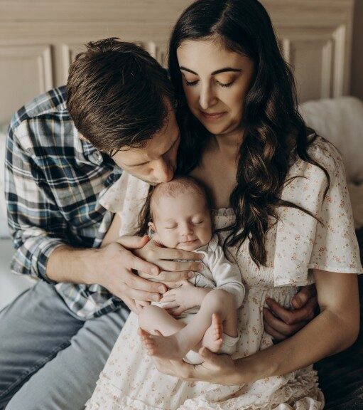 Natural vs Posed Newborn Photography: There’s Room for Both! Newborn Photographer Harford County