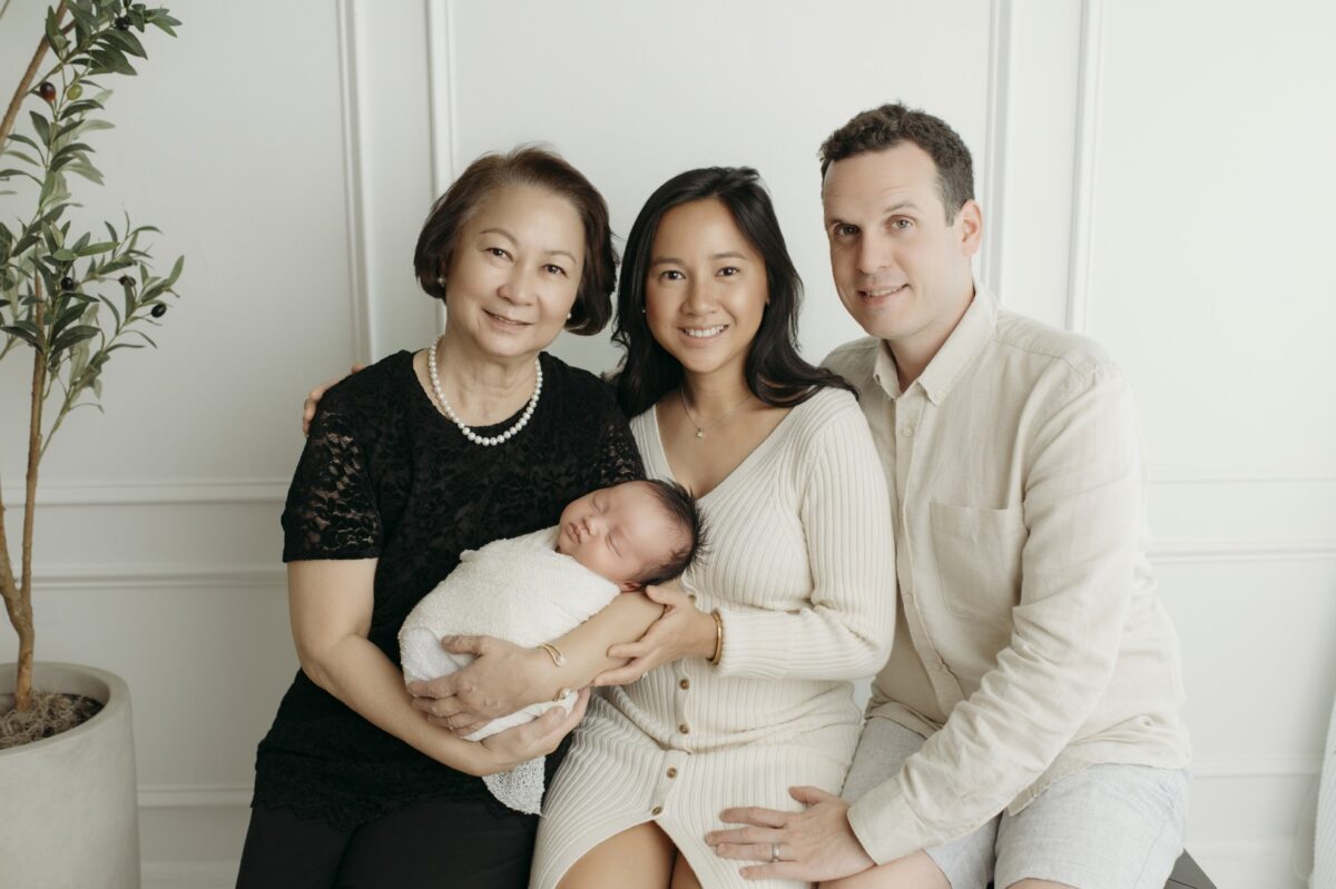 family newborn session bel Air, Harford County photographer Maryland